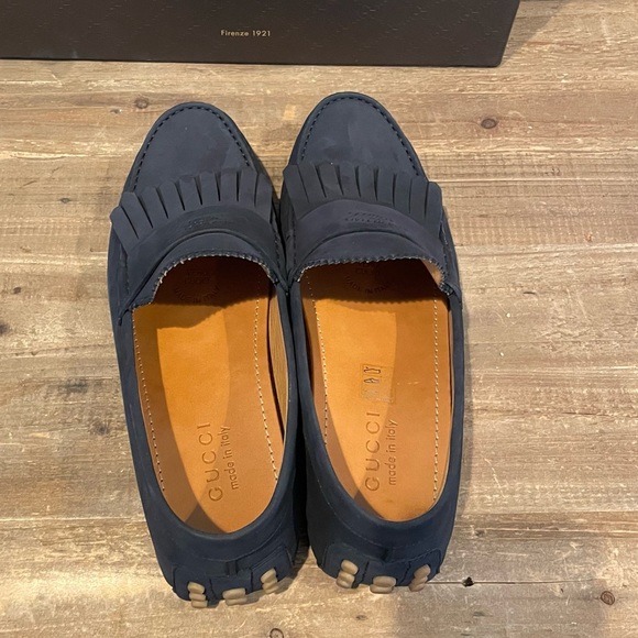 GUCCI Suede Driver Loafer Fringe Moccasin - Size 8.5 - Picture 3 of 7